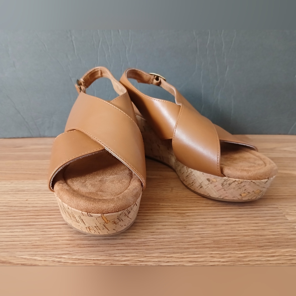 Dream Pairs Women's Tan Wedge Sandals